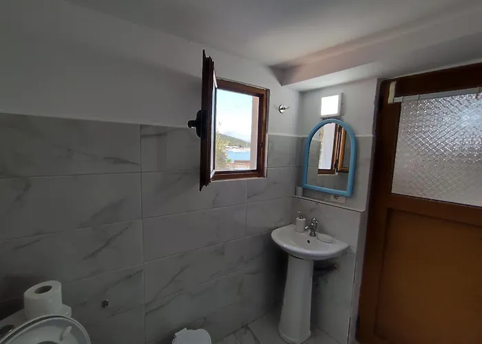 Tefta's Apartamento *